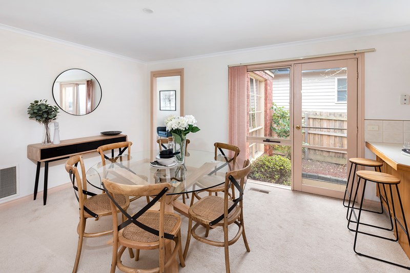 1/11 HILLSIDE CRS, BLACKBURN SOUTH Home Moving Planners